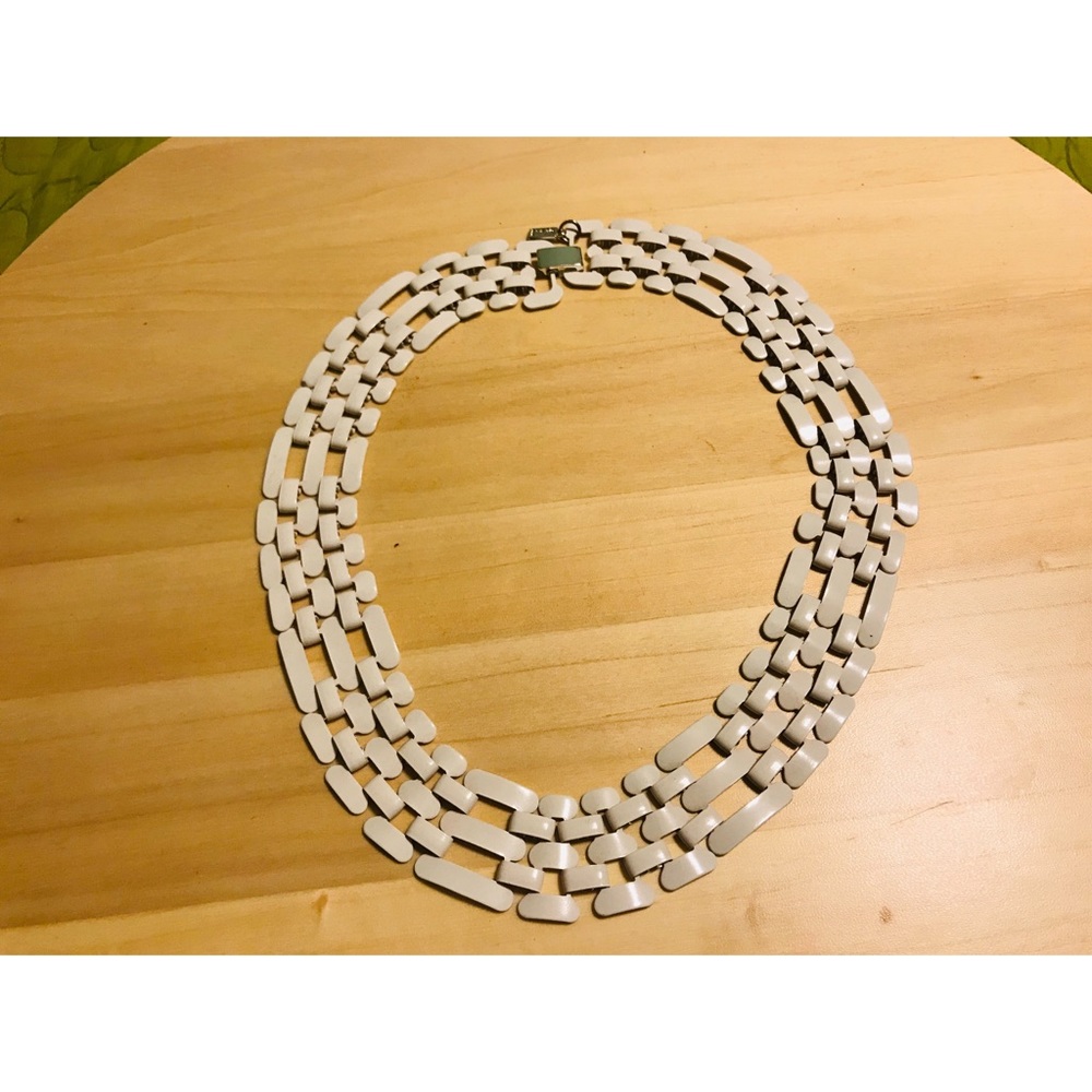 VIVÍ Necklace